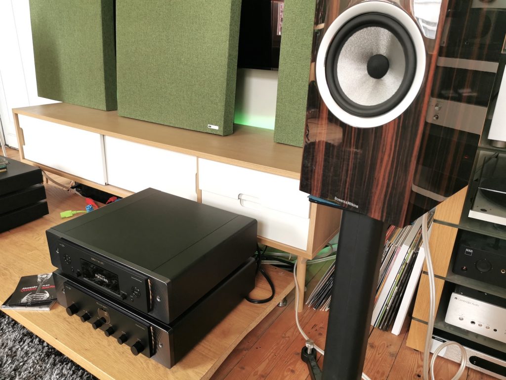 Marantz Amplifier and SACD Player