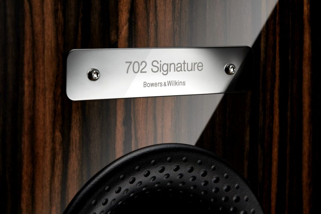  Bowers & Wilkins 702 Signature