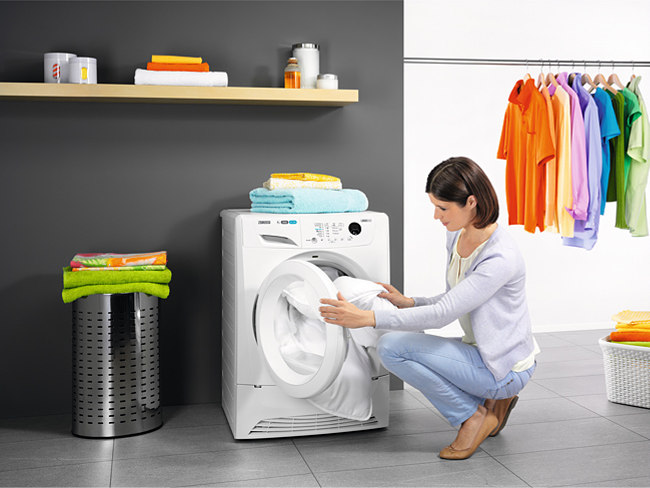 advantages of a clothes dryer